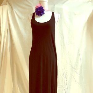 H&M Maxi dress easy to wear on to go